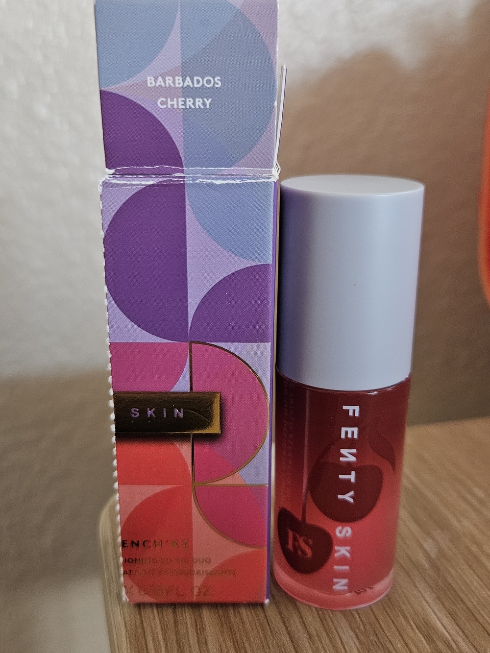 FENTY - Barbados Cherry Tinted Lip Oil